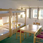Burg Hostal *