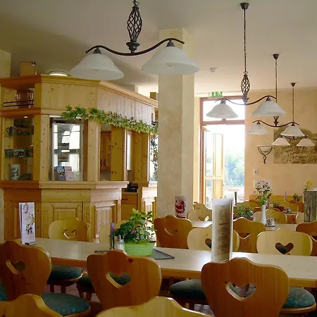 Hostel Burg