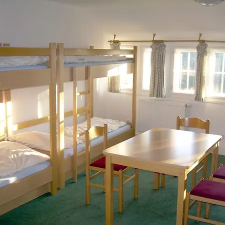 Burg Hostel *