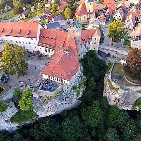 Burg Hostel *